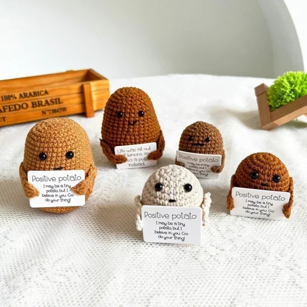 New Positive Energy Potato Hug Pocket Mini Handmade Plush Wool Knitting Doll with Card Funny Christmas Gift Home Room Decoration