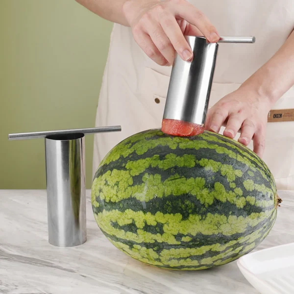 Stainless Steel Watermelon Cutter Easy To Juice Watermelon Puncher with Round Shape Slicer Creative Melon Opener Kitchen Tool