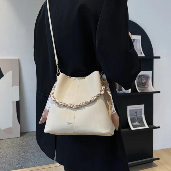 Ladies Solid Color Pu Leather Bag Versatile Fashion Metal Chain Strap Shoulder Bag Womens Purses And Handbags Work Tote Bags - Image 4