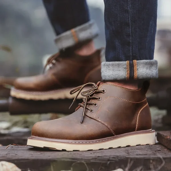 Maden 2023 New Boots Men's Shoes Mid-top British Style Big Head Shoes Workwear Retro Desert Short Boots Footwear 44